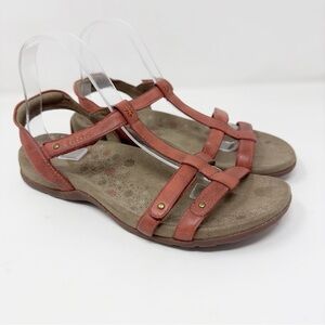 Taos Footwear Red Sandals